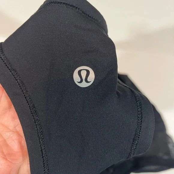 Lululemon Black Women's Tank Top - Picture 8 of 8